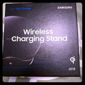Samsung Wireless Cell Phone Charging Stand